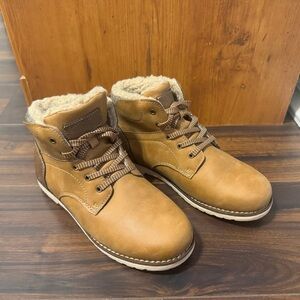 Max + Jake Bentley Boots - Size 5M (Brown)